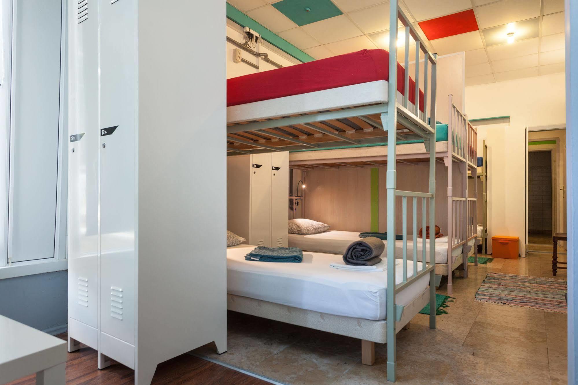 Roundabout Hostel - Hostel Rovinj Exterior photo