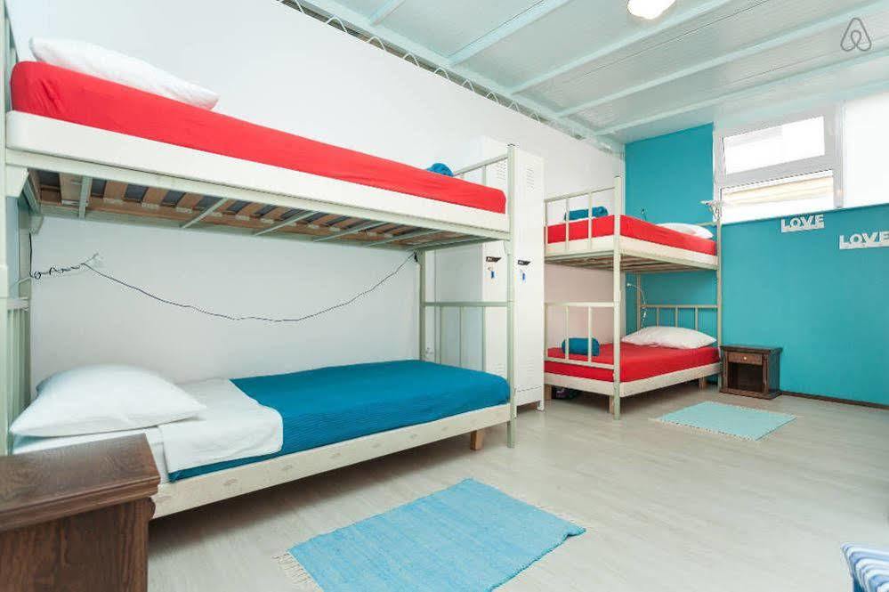 Roundabout Hostel - Hostel Rovinj Exterior photo