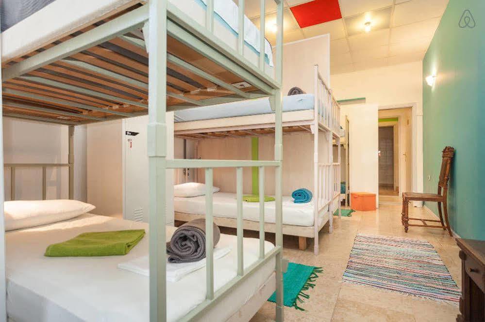Roundabout Hostel - Hostel Rovinj Exterior photo